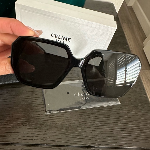 Celine Sunglasses - Picture 5 of 8